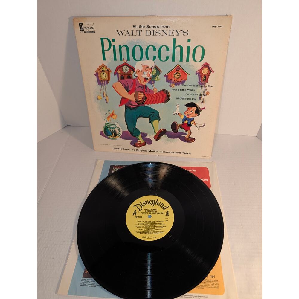 Vintage Walt Disney Pinocchio LP Record Album
